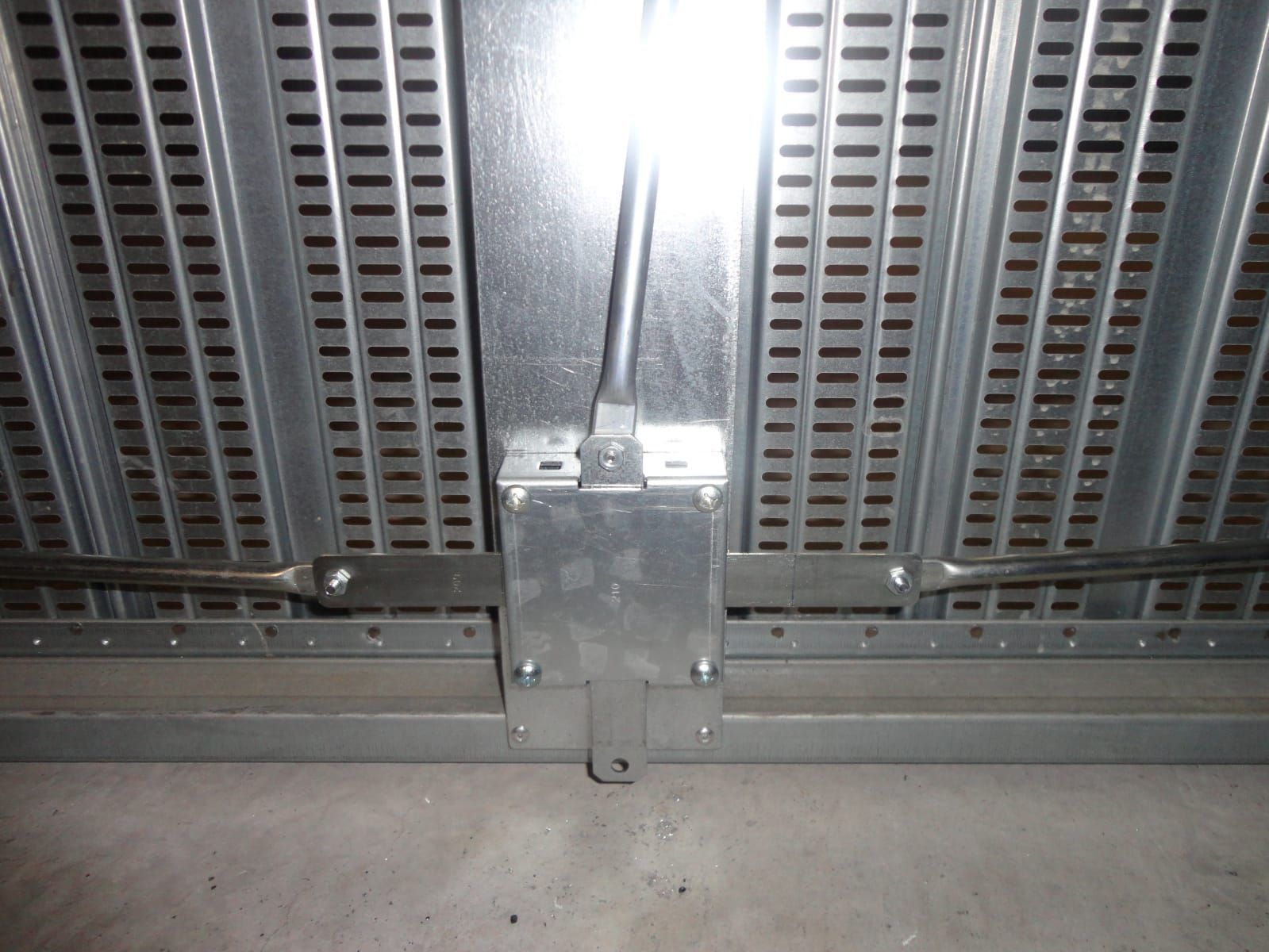 Rinforzi su basculanti e cantine