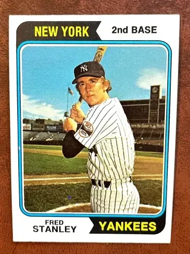 A new york yankees baseball card featuring fred stanley