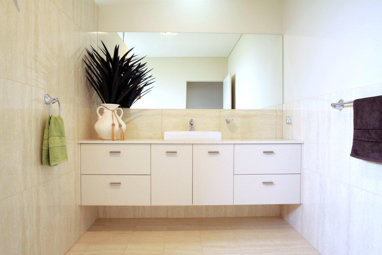 beautiful bathroom vanity