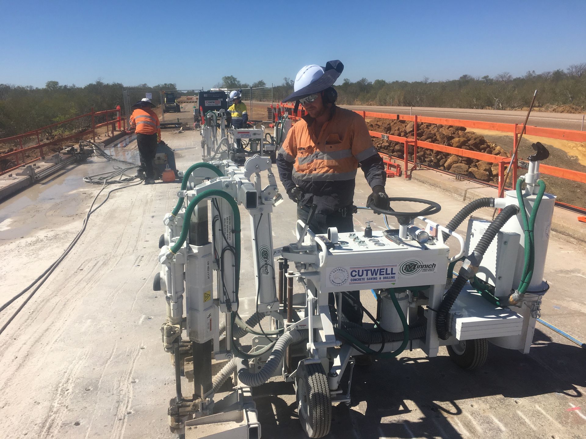 Teamwork Give Us Edge | Perth, WA | Cutwell Concrete