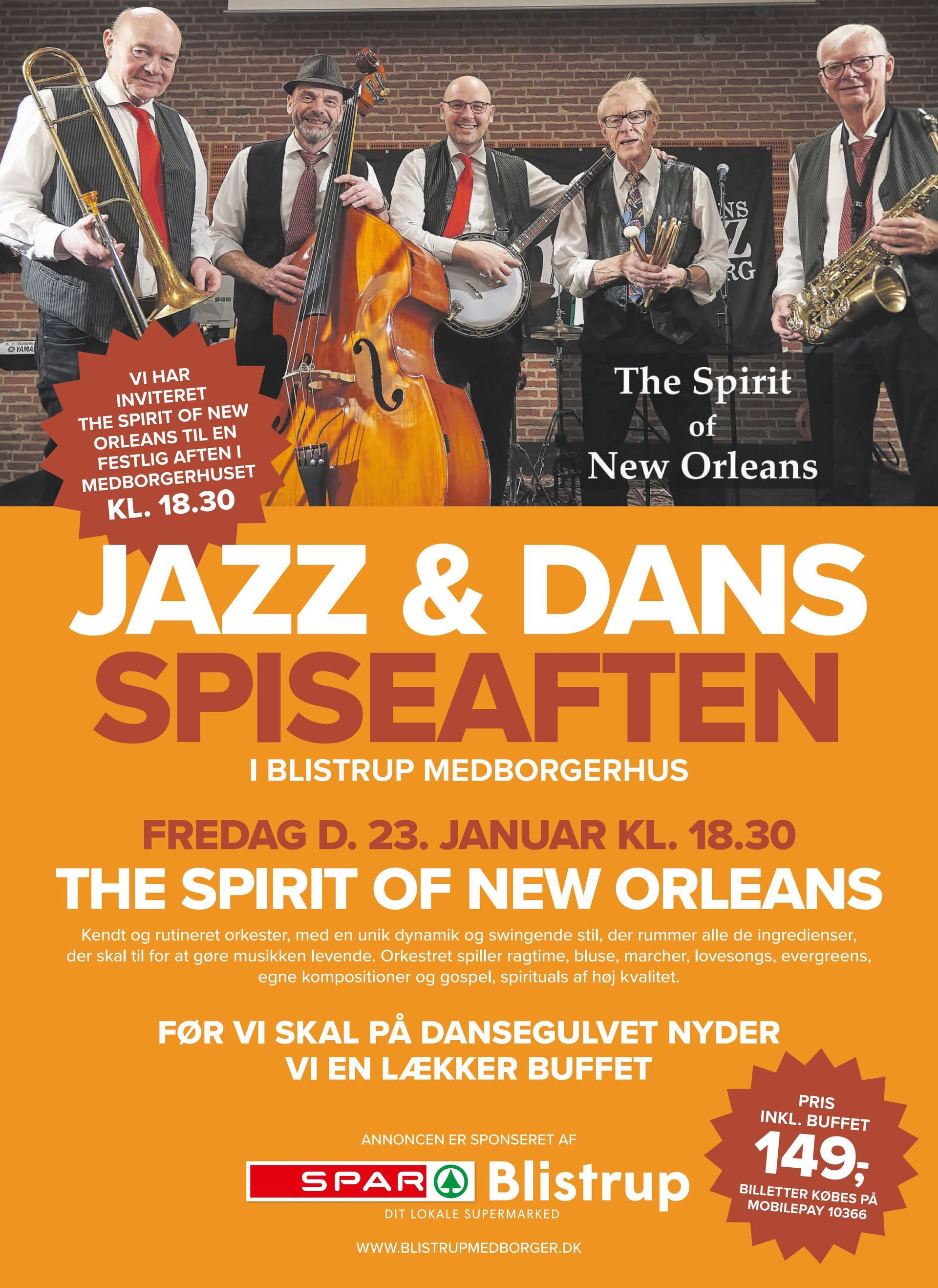 Et træbord fyldt med en række forskellige retter, herunder kartofler, salat, kød og oliven.