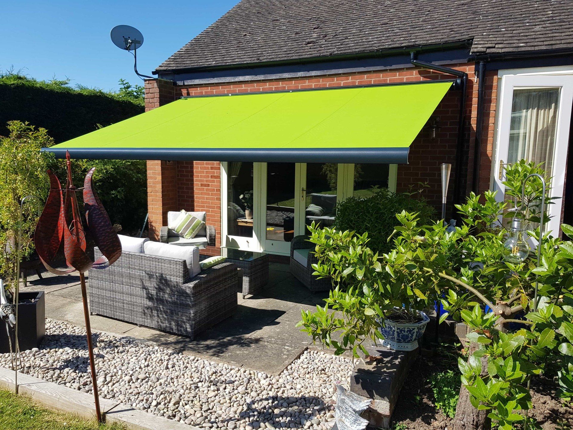 Commercial Awnings - The UK's Leading Bespoke Awning Company