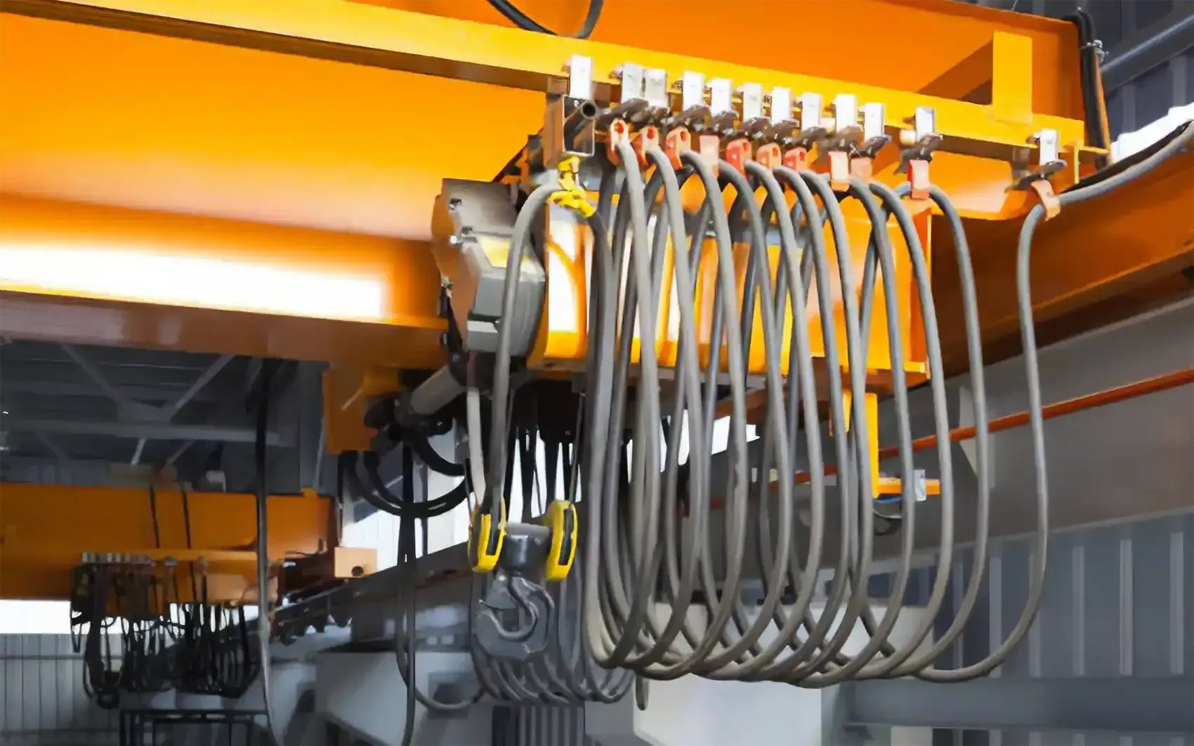 Flexible cable systems for crane hoists