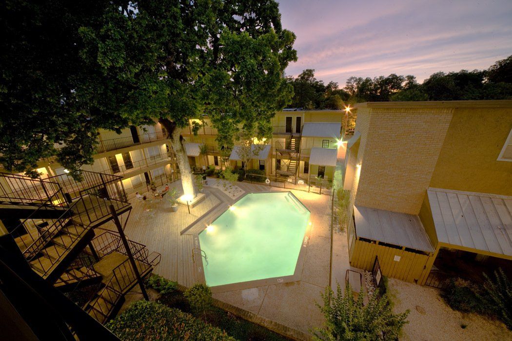 Oak Park Apartments Austin Texas