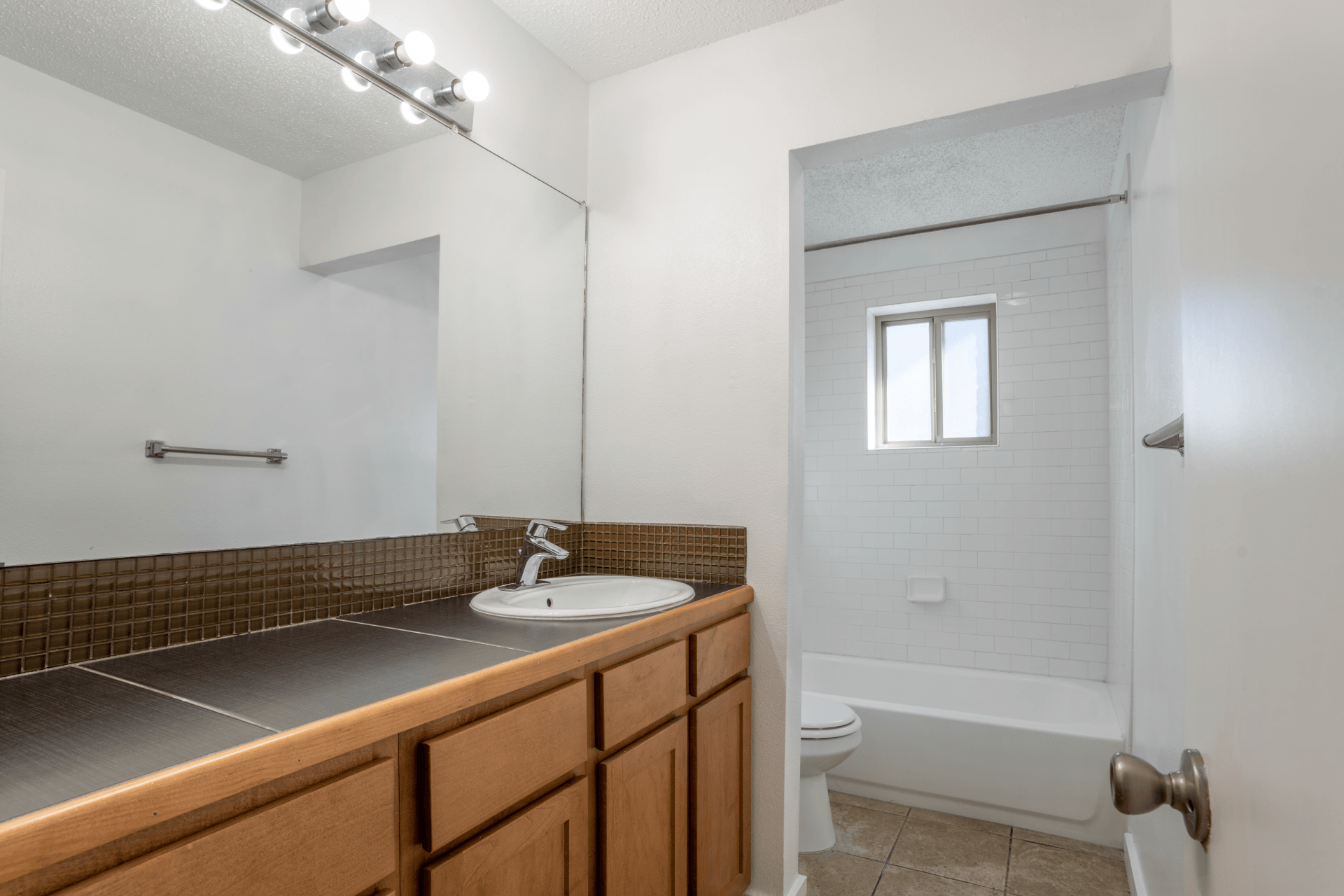 Image showcasing Essex Property Trust | West Coast Apartment Homes