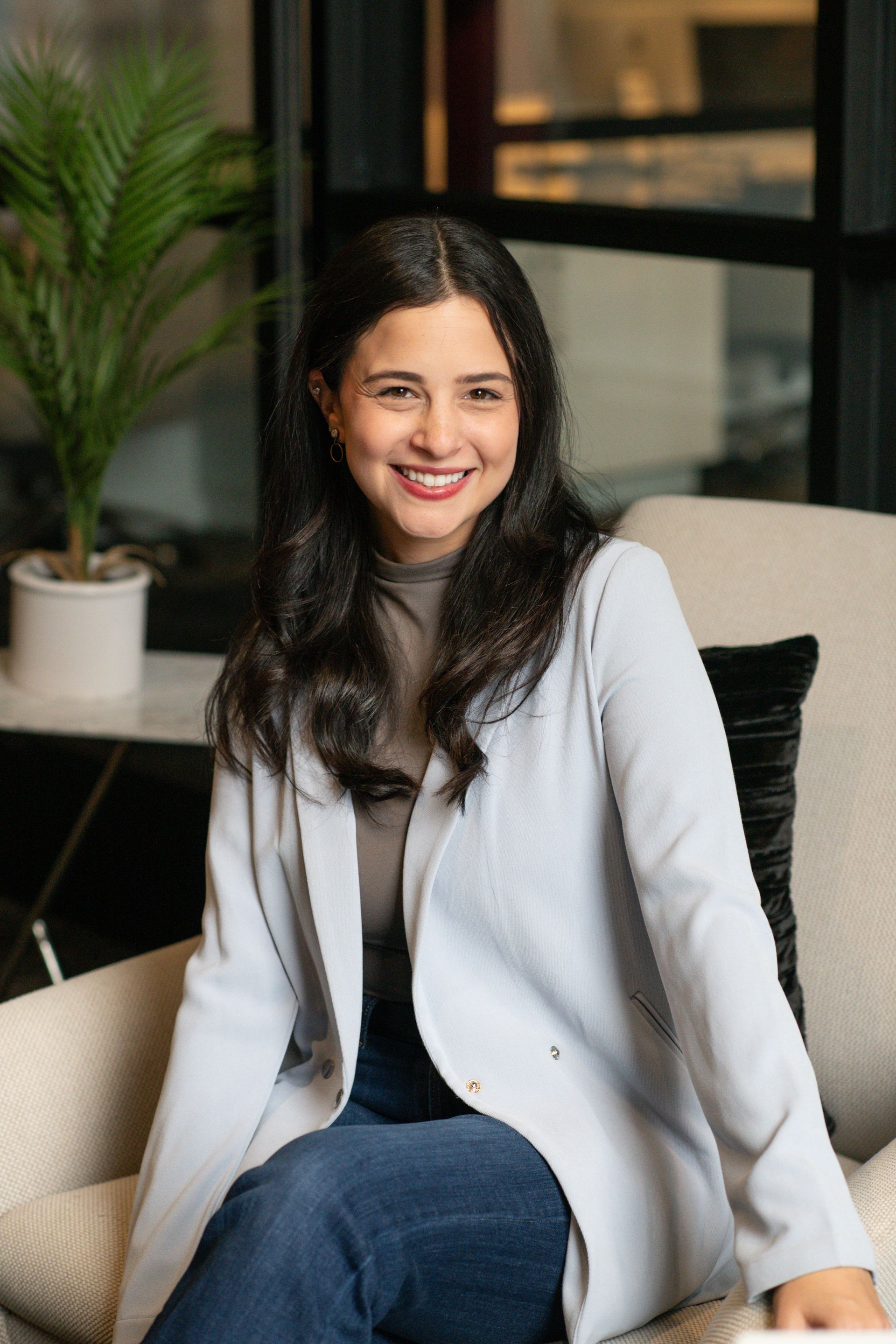 Aviva - Associate Advocate