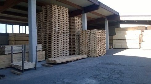 archivio di legna per imballo
