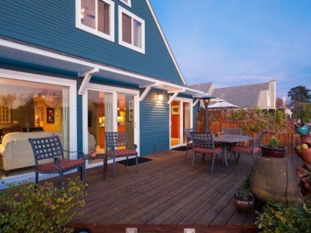 Waterfront deck, Foster City