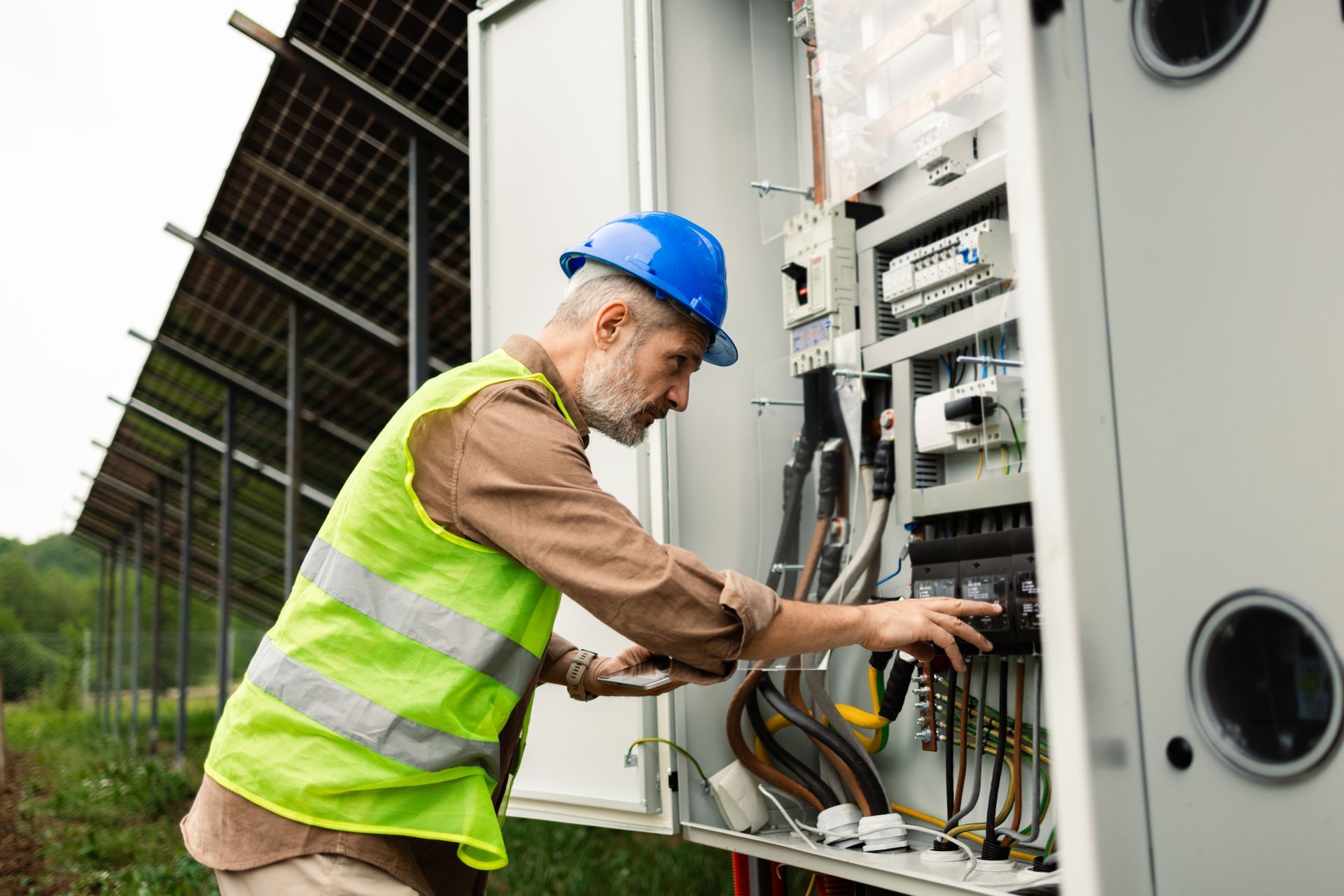 Commercial Electrical System Maintenainance