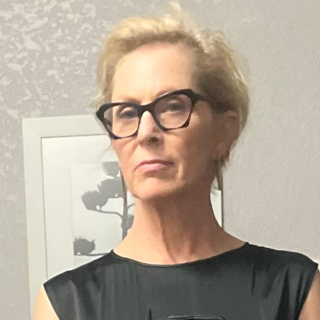 Dr. Monica Randles