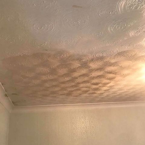Ceiling pattern