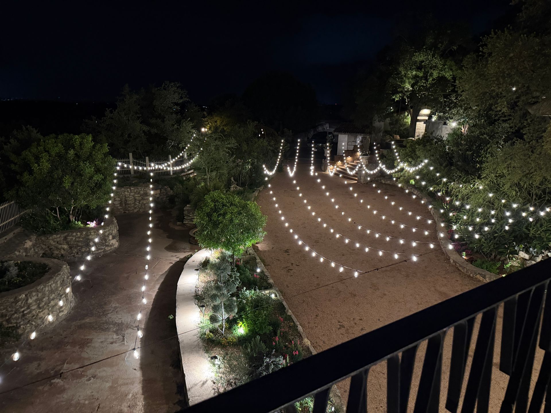 (Villa Antonia) Garden String Lighting