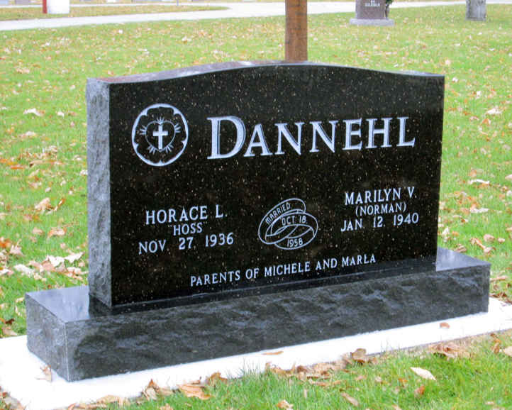 Companion monument in gold star granite