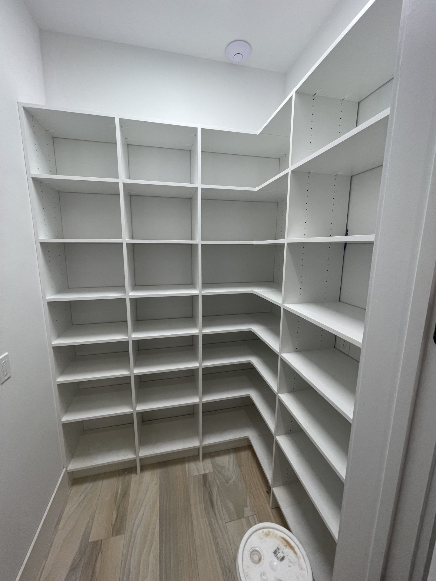 custom closet design and installation