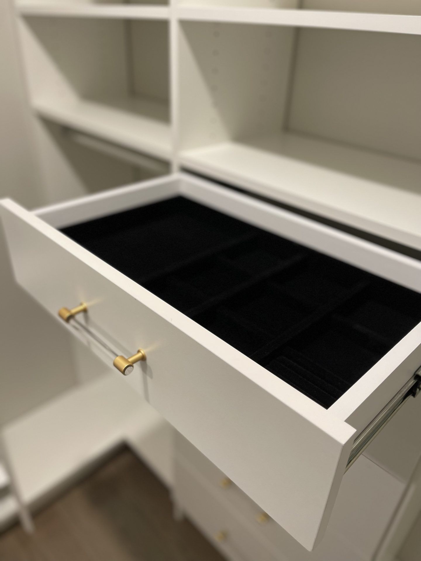 custom closet design and installation