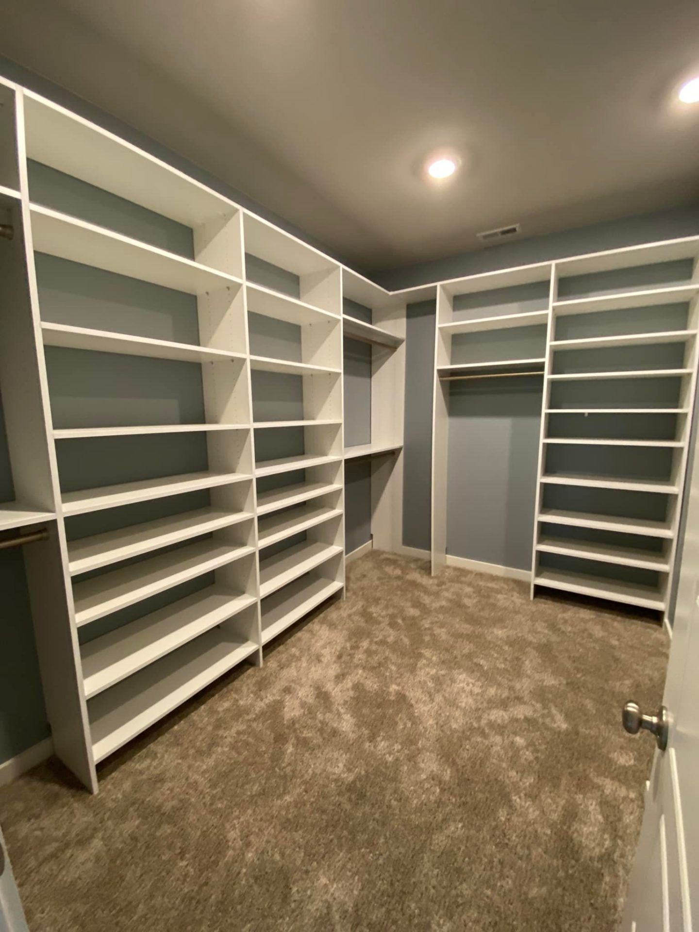 custom closet design and installation
