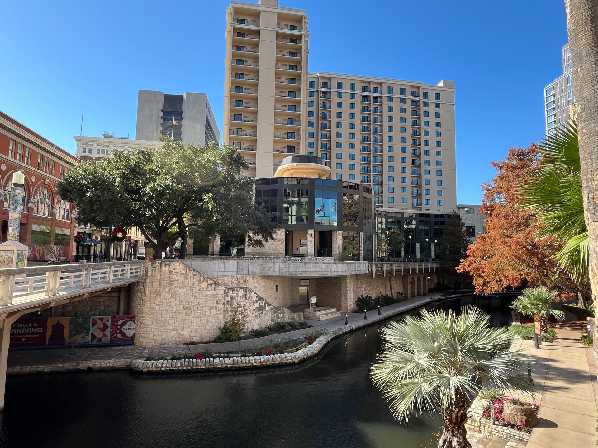 Embassy-Suites-Riverwalk San Antonio Texas
