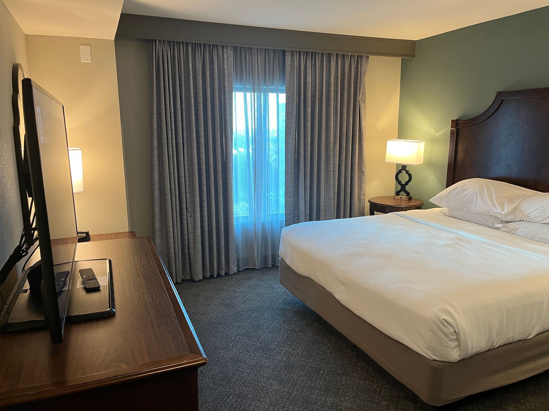 Embassy-Suites-Riverwalk San Antonio Texas Suite Bedroom