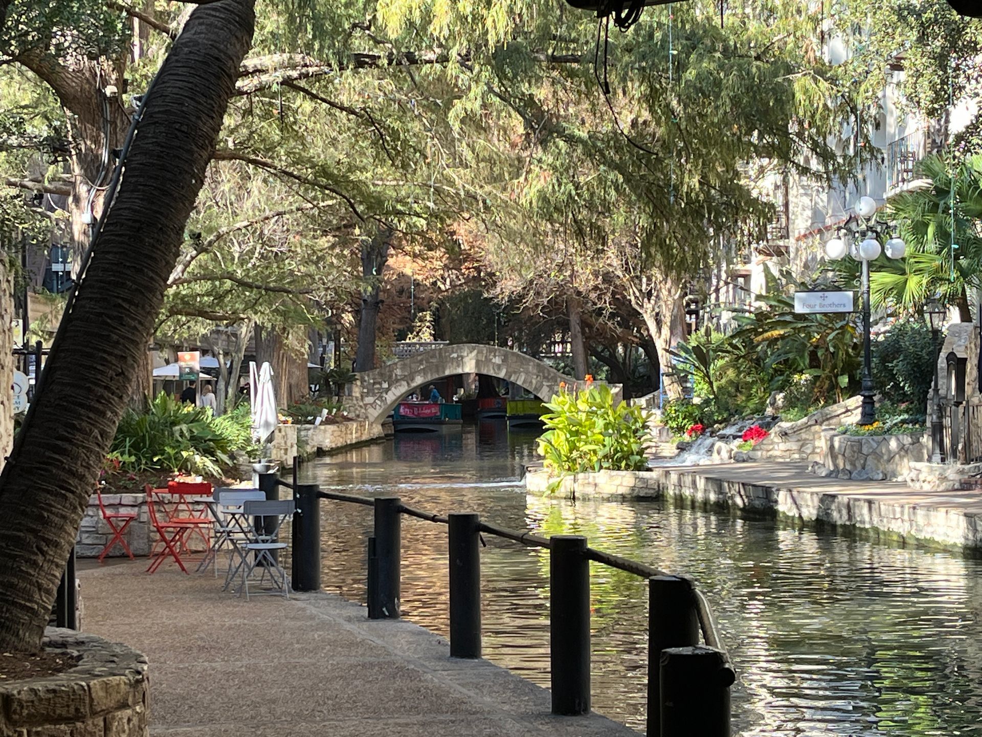 San-Antonio-Texas-Riverwalk during the day