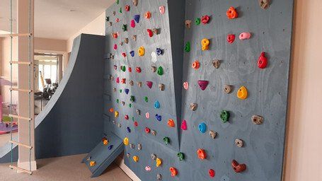 Wall Climbing – Lake Bluff, LI – J.B. Builders
