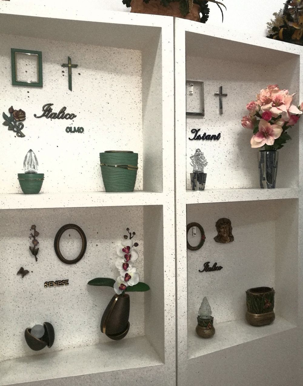 esposizione di lapidi