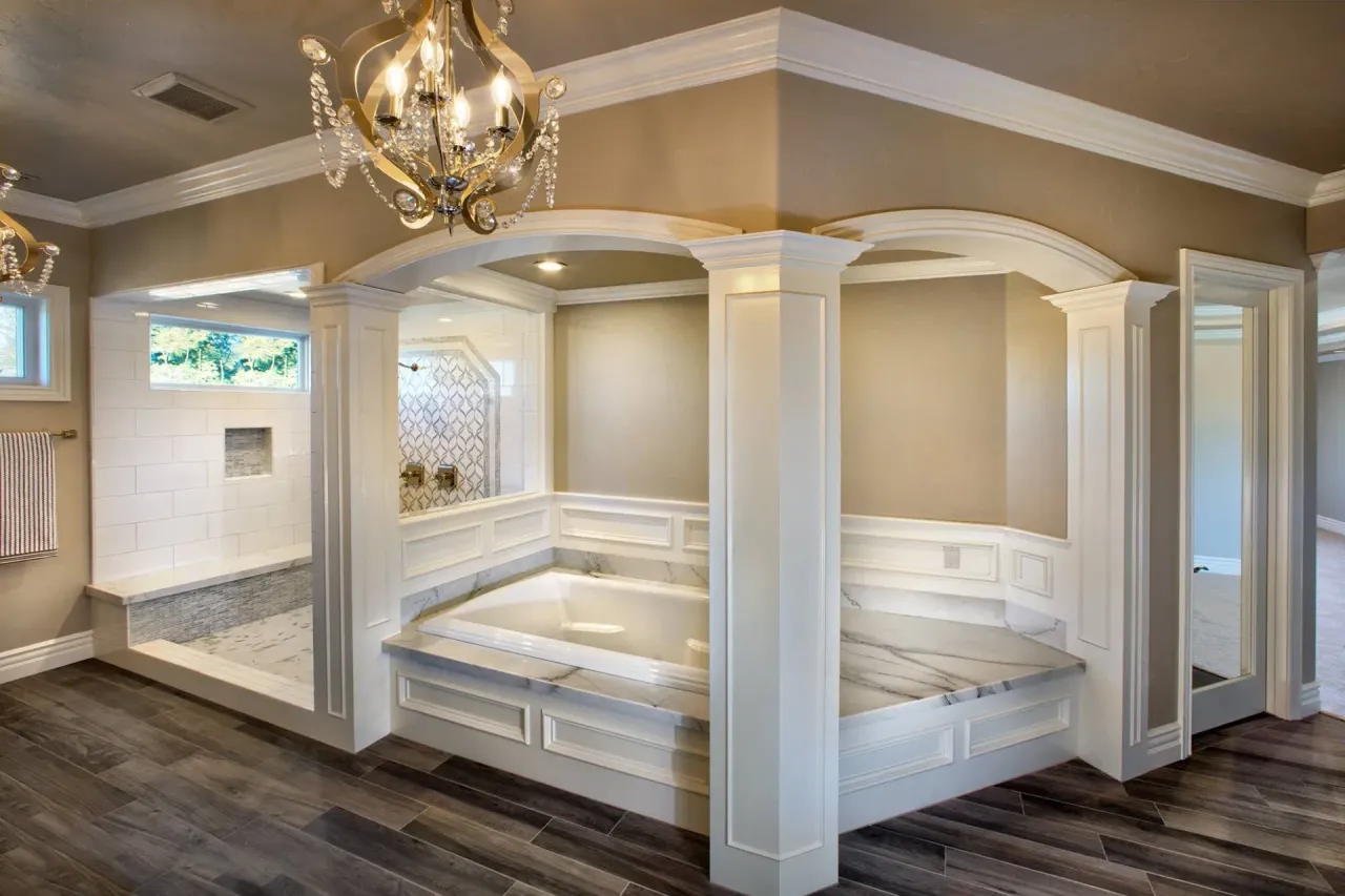 Crown Moulding