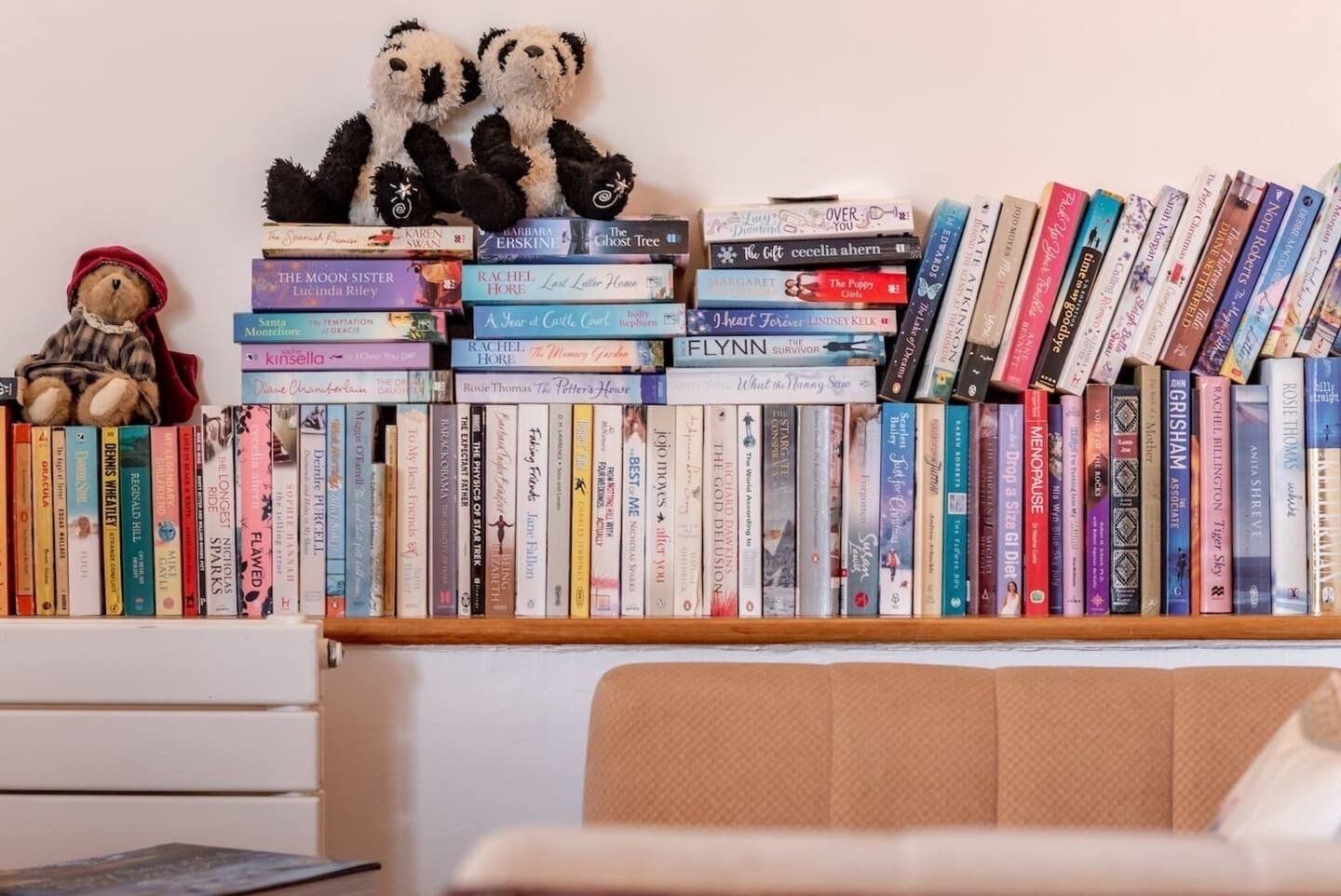 Selection of Books - Newhill Granary accommodation, Glenfarg, Perth & Kinross