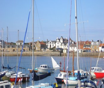 Elie - Things to do - Newhill Granary accommodation, Glenfarg, Perth & Kinross