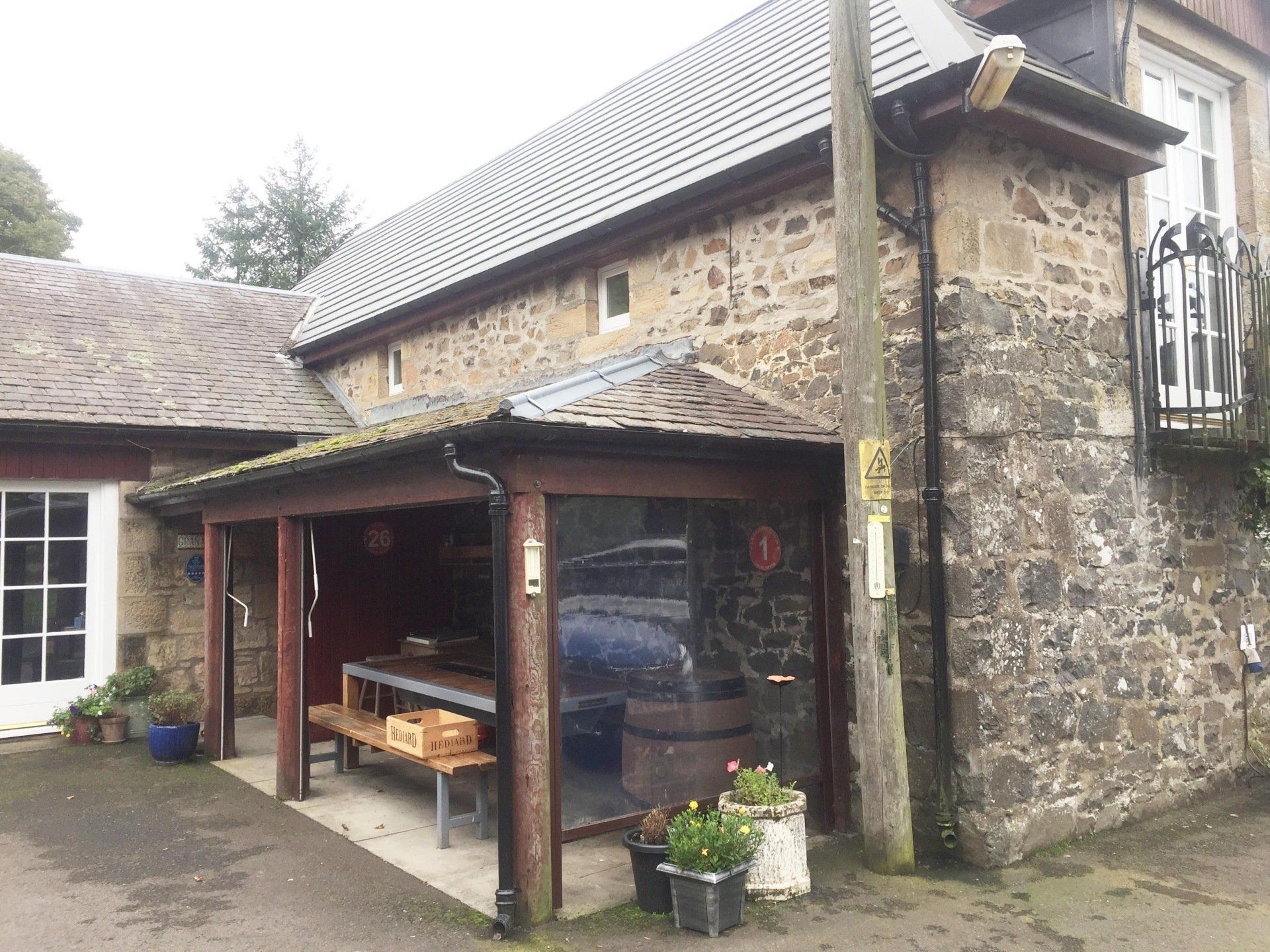 Entrance - Newhill Granary accommodation, Glenfarg, Perth & Kinross