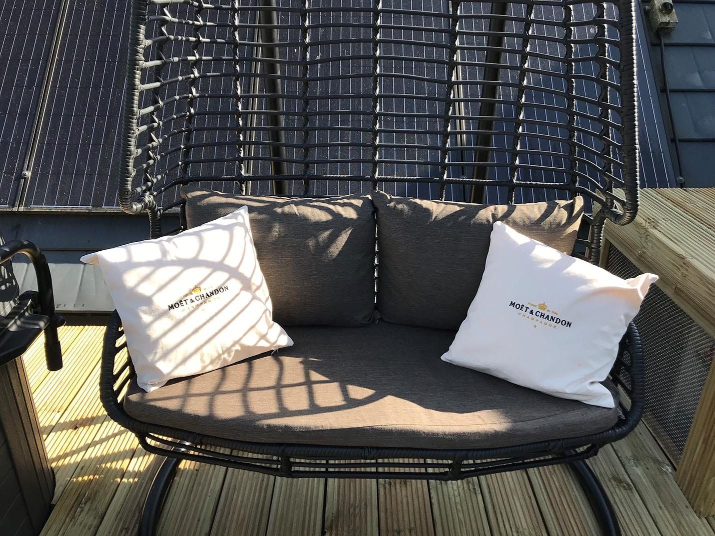 Luxury - The Newhill Granary, Glenarg, Perth & Kinross Accommodation