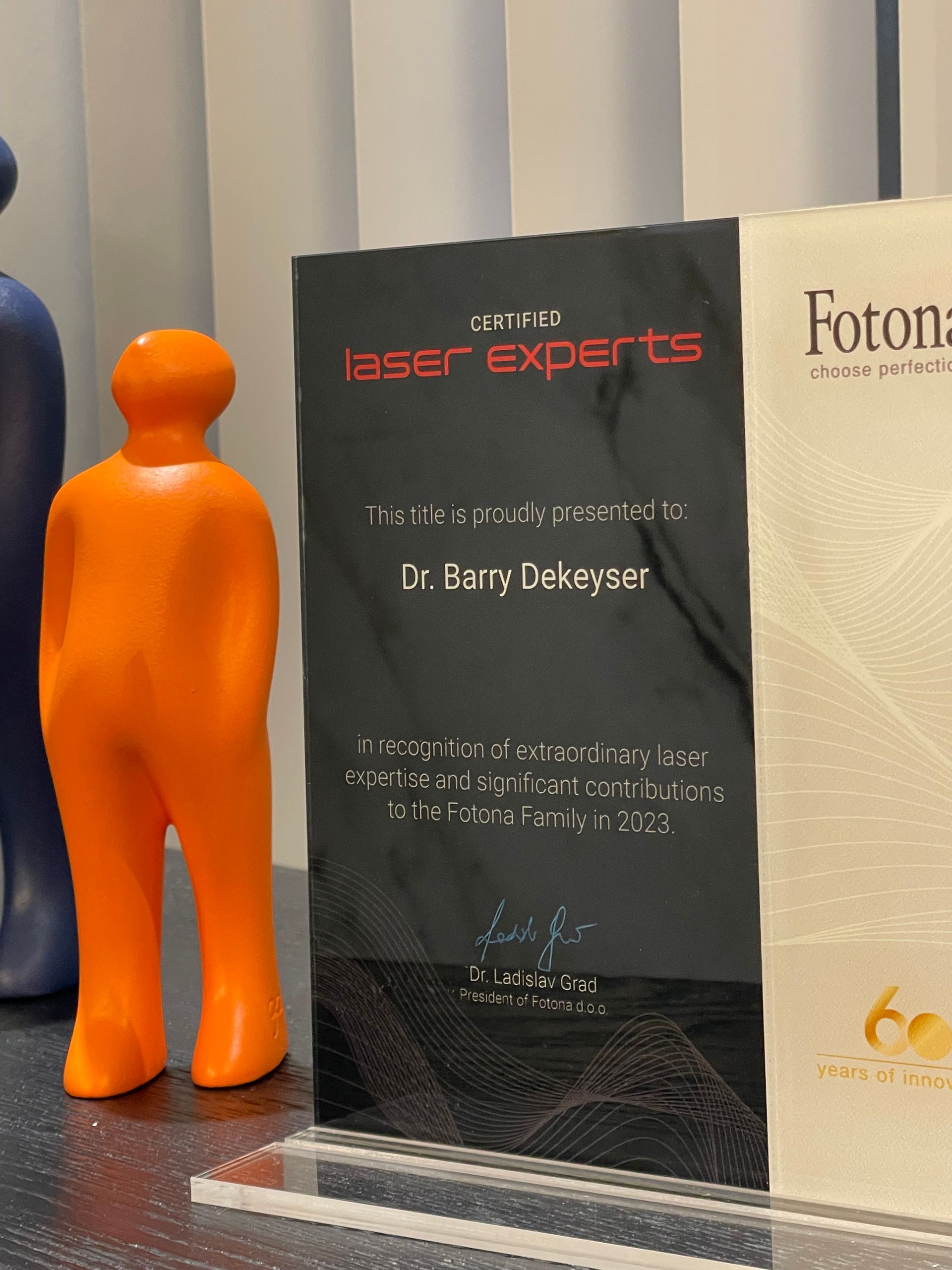 Clinical Laser Expert Haar en Huid Kliniek Tessenderlo Dokter Barry Dekeyser haar en  huid behandelingen  in België en Nederland