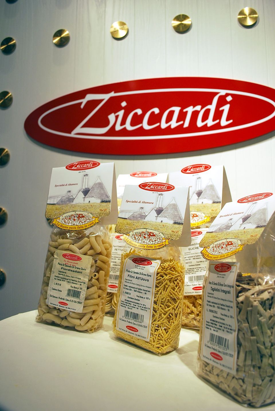 pacchi di pasta secca