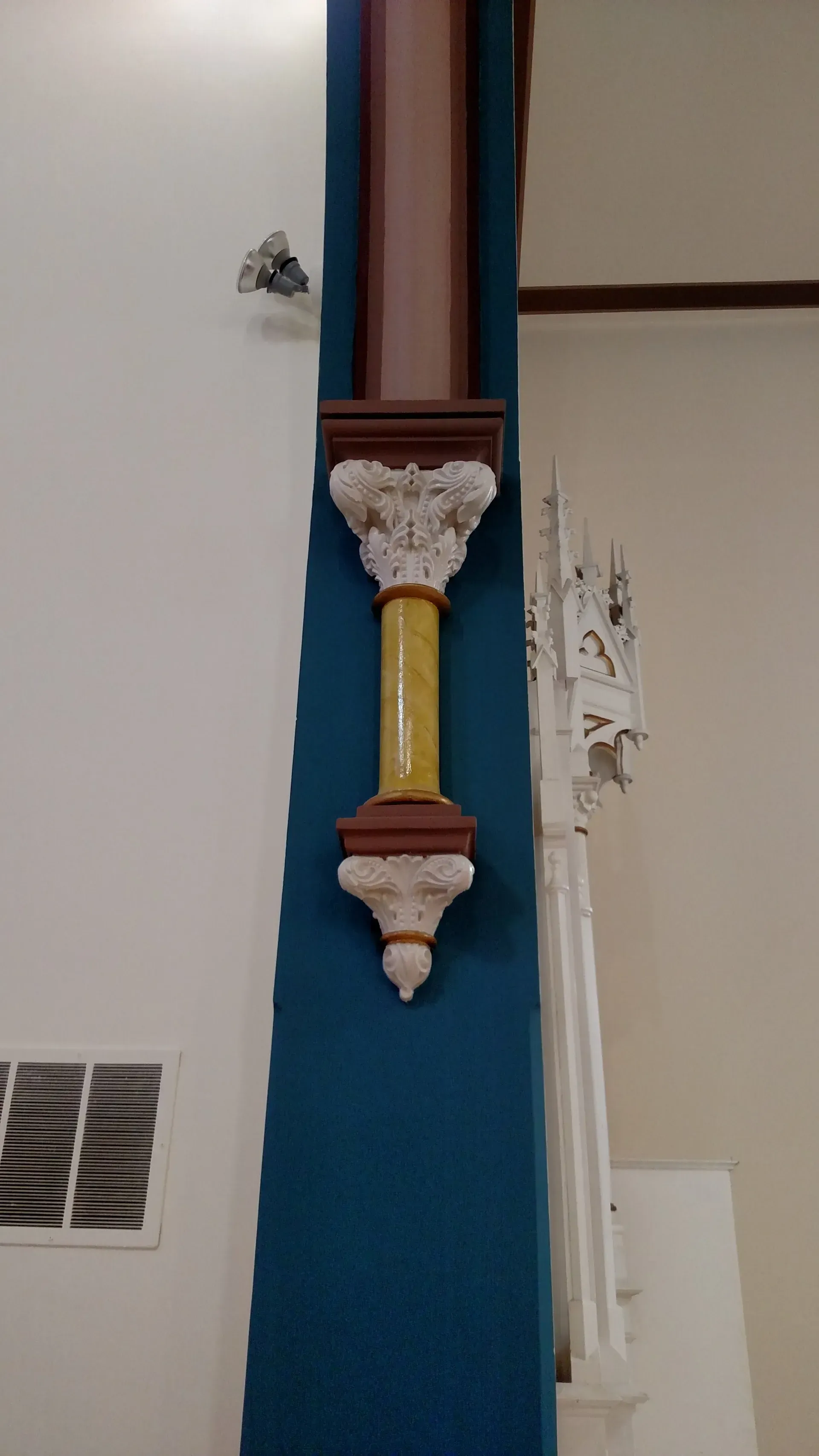 Wall Detail — Cincinnati, OH — Old World