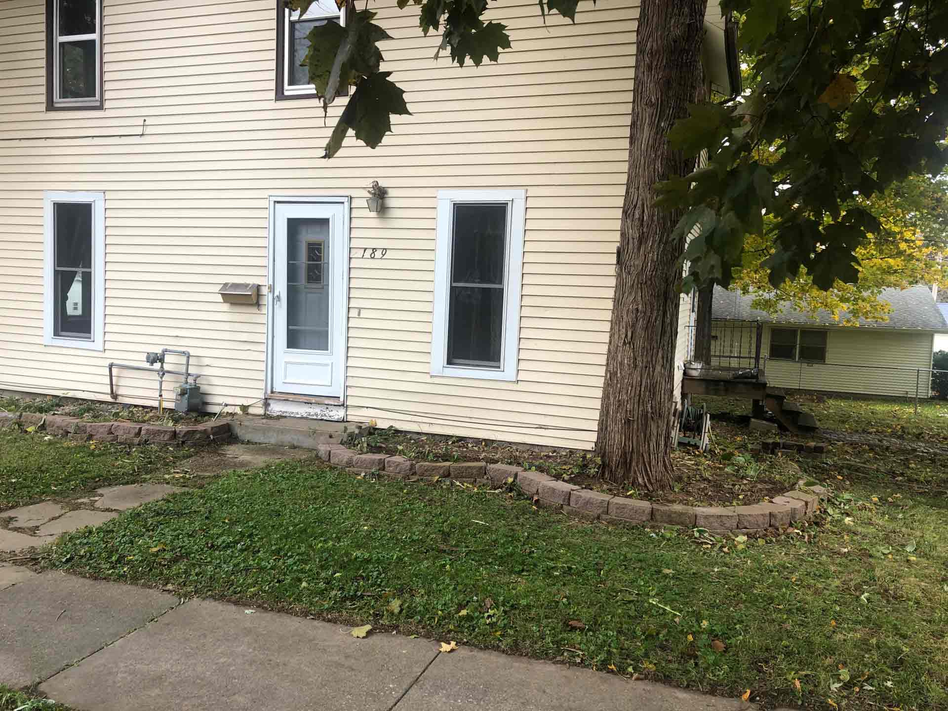 Front Garden — Fairfax, IA — Ty's Snow Removal and Landscaping LLC