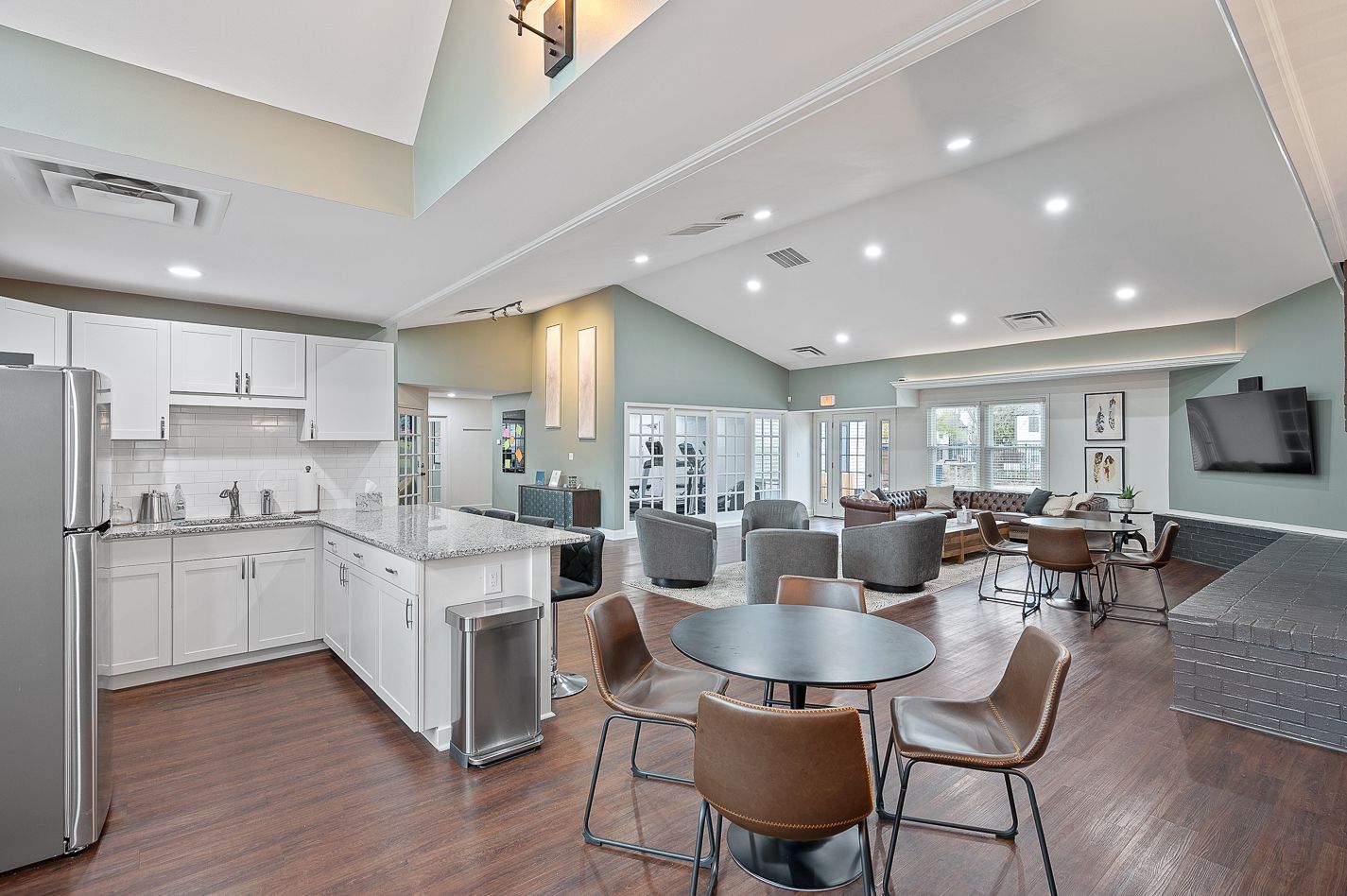 Image of the clubhouse kitchen and gathering space