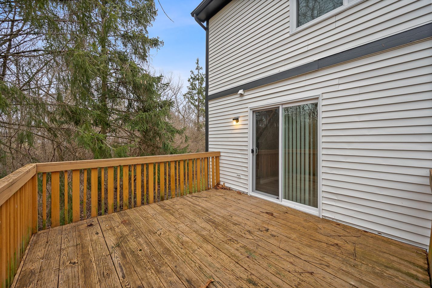 Image of the outdoor deck