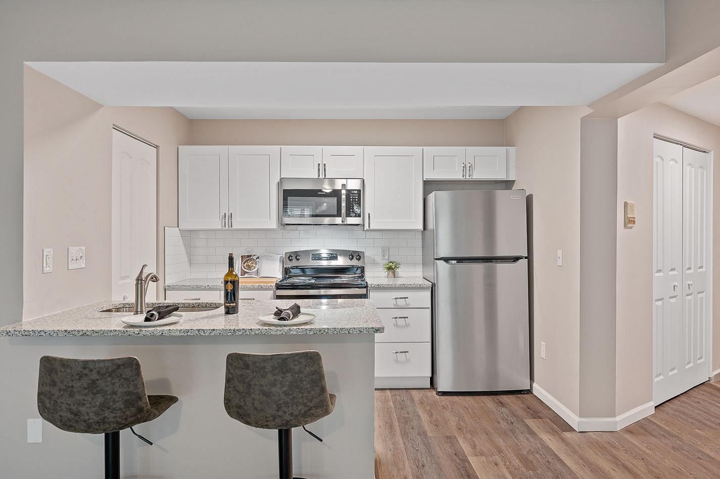 Image of renovated kitchen at 860 East 