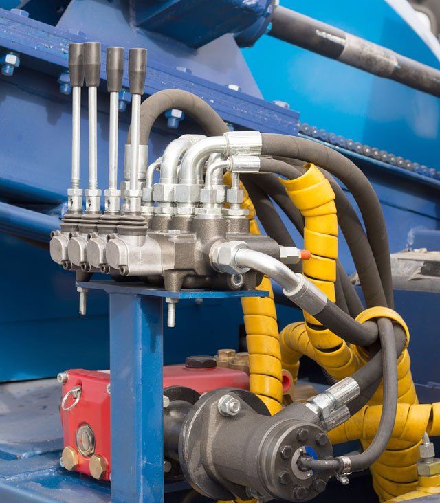 Hydraulic hose centre