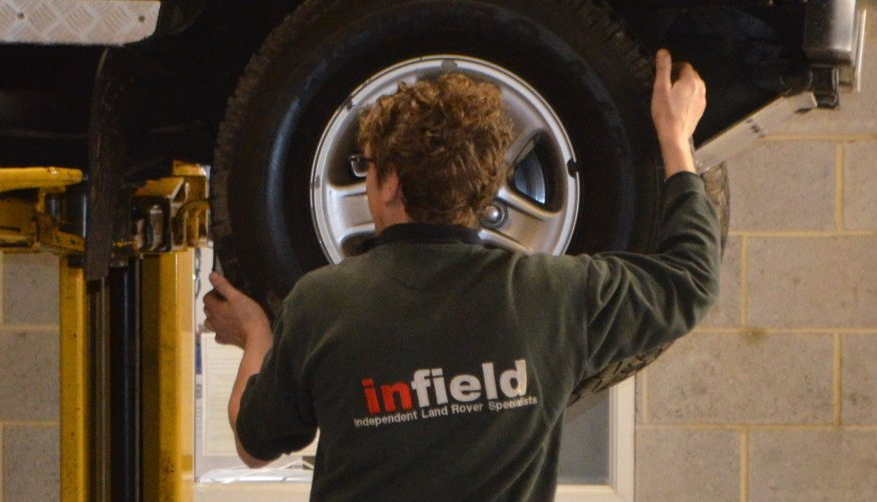Land Rover Servicing