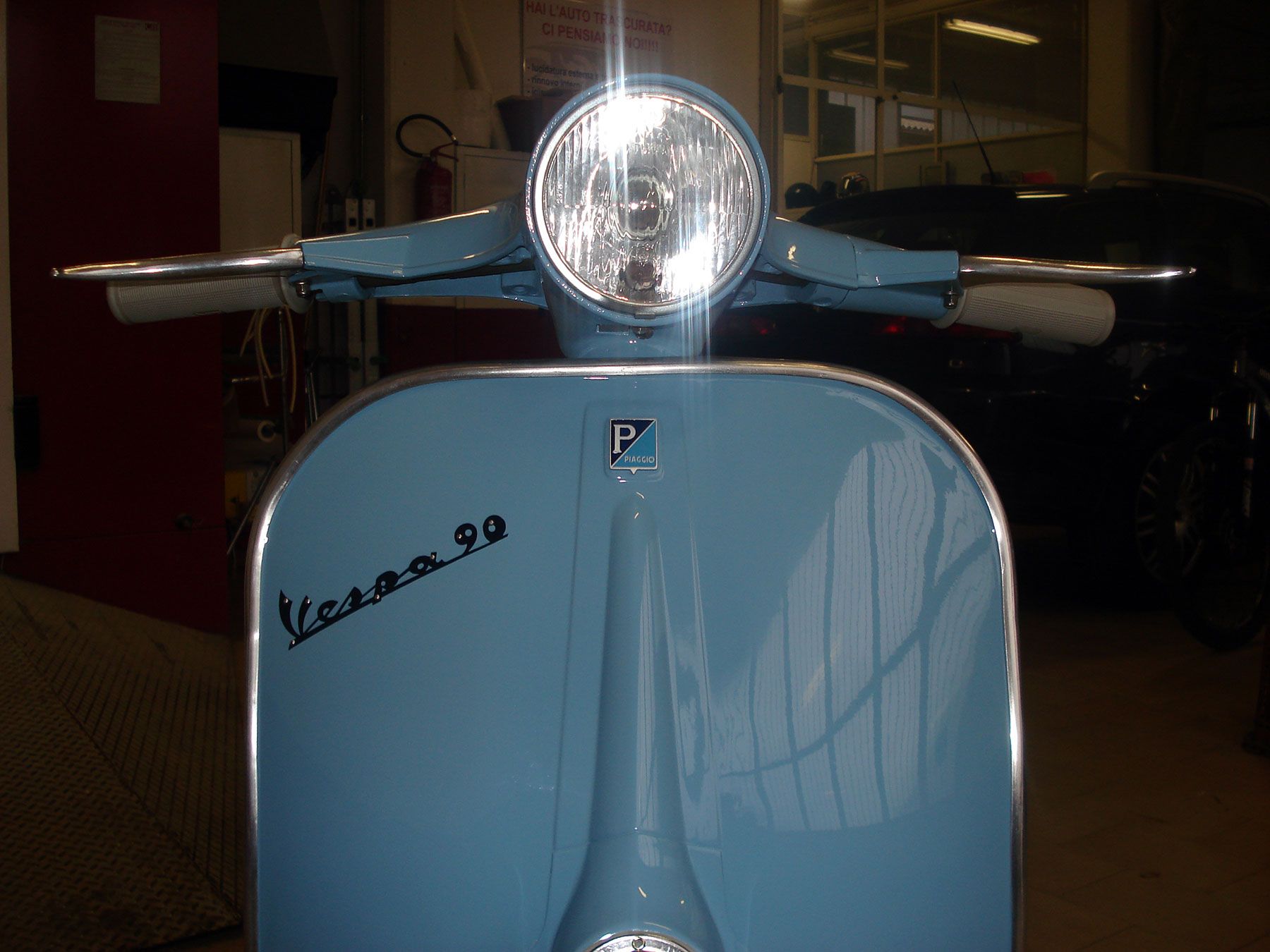 restauro vespa 90