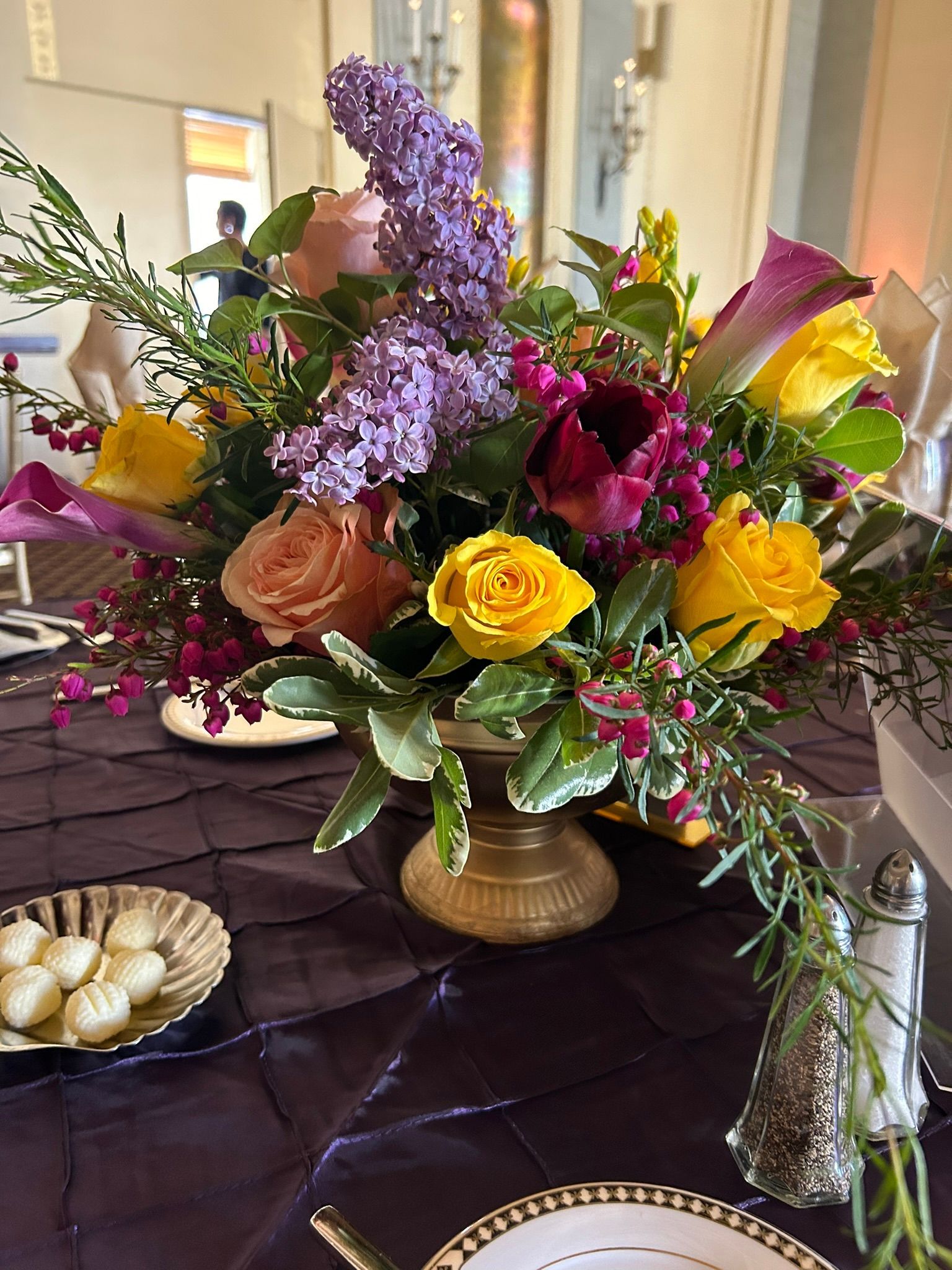 Awards ceremony centerpiece designed by Red Bud Florals for a gala in San Francisco