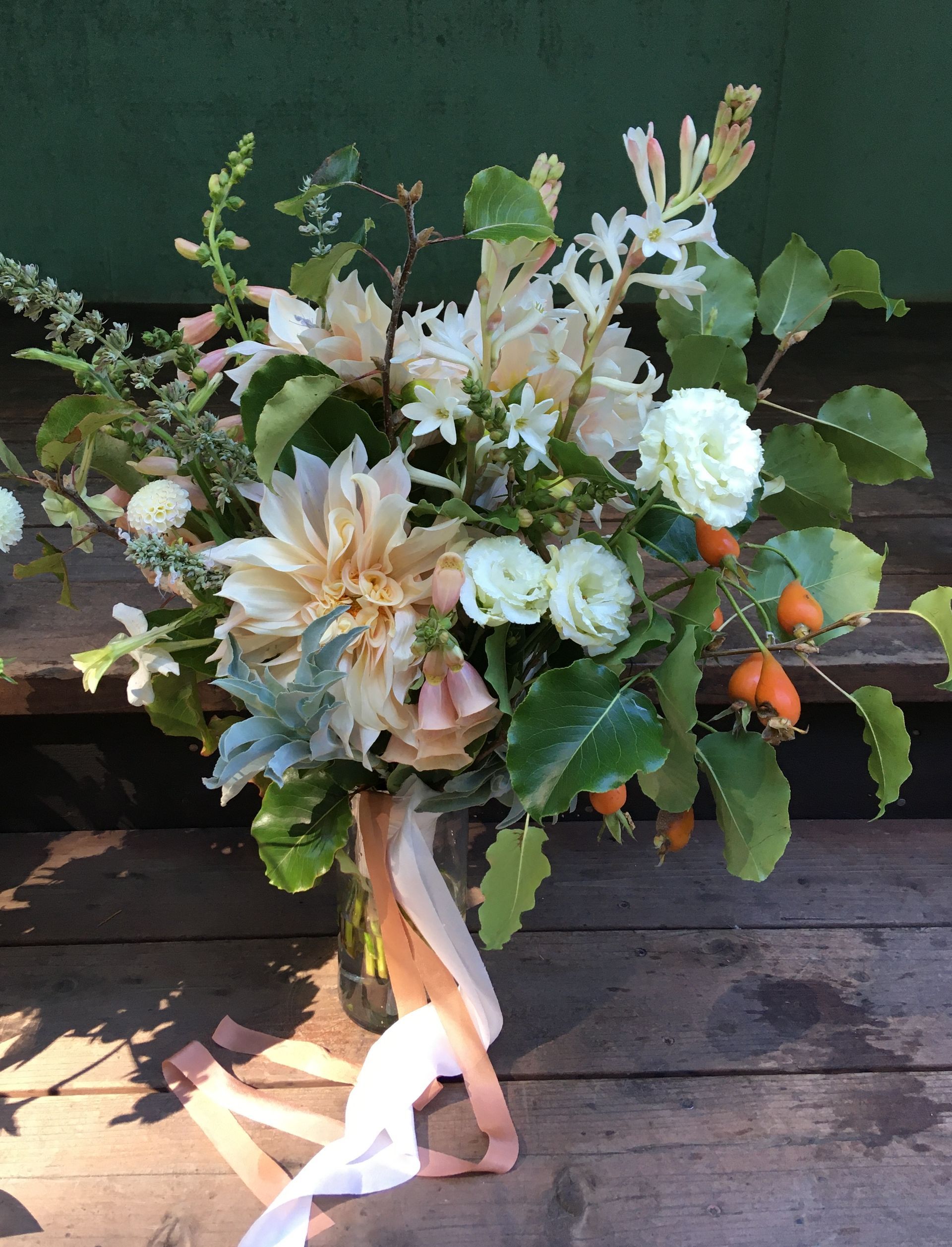 wedding flower arrangements for ceremony