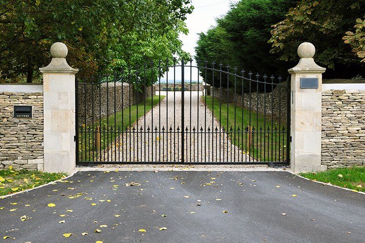 Driveway Entrance Gate — Rohnert Park, CA — Northgates Motion