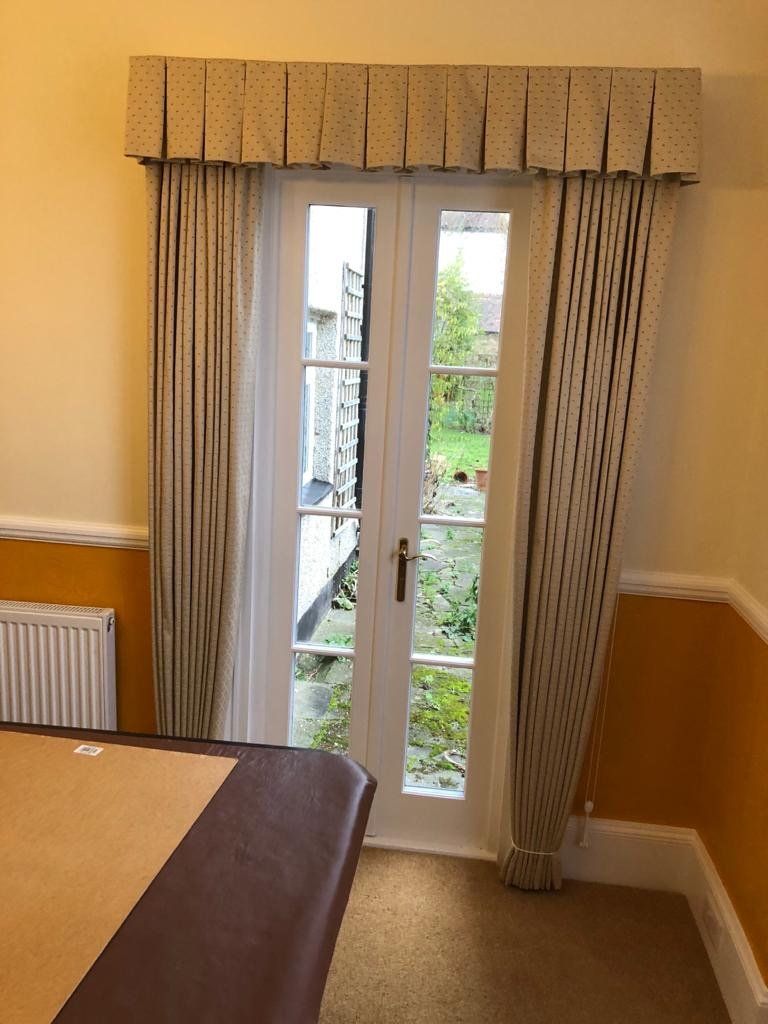 Curtains with frilly overhang  - embrace the look