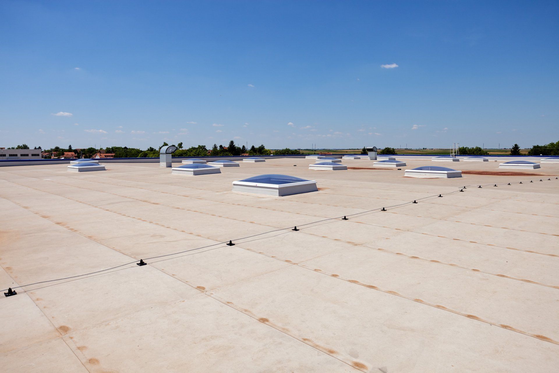 Flat Roof On Industrial Hall — Springfield, IL — CLS Construction