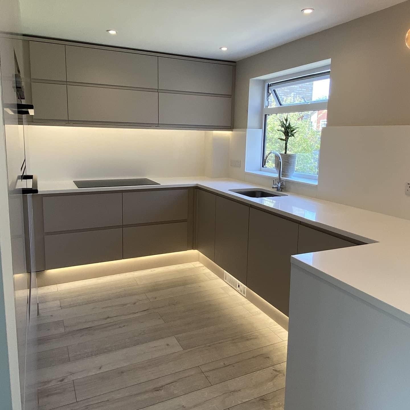 kitchen fitter perry barr