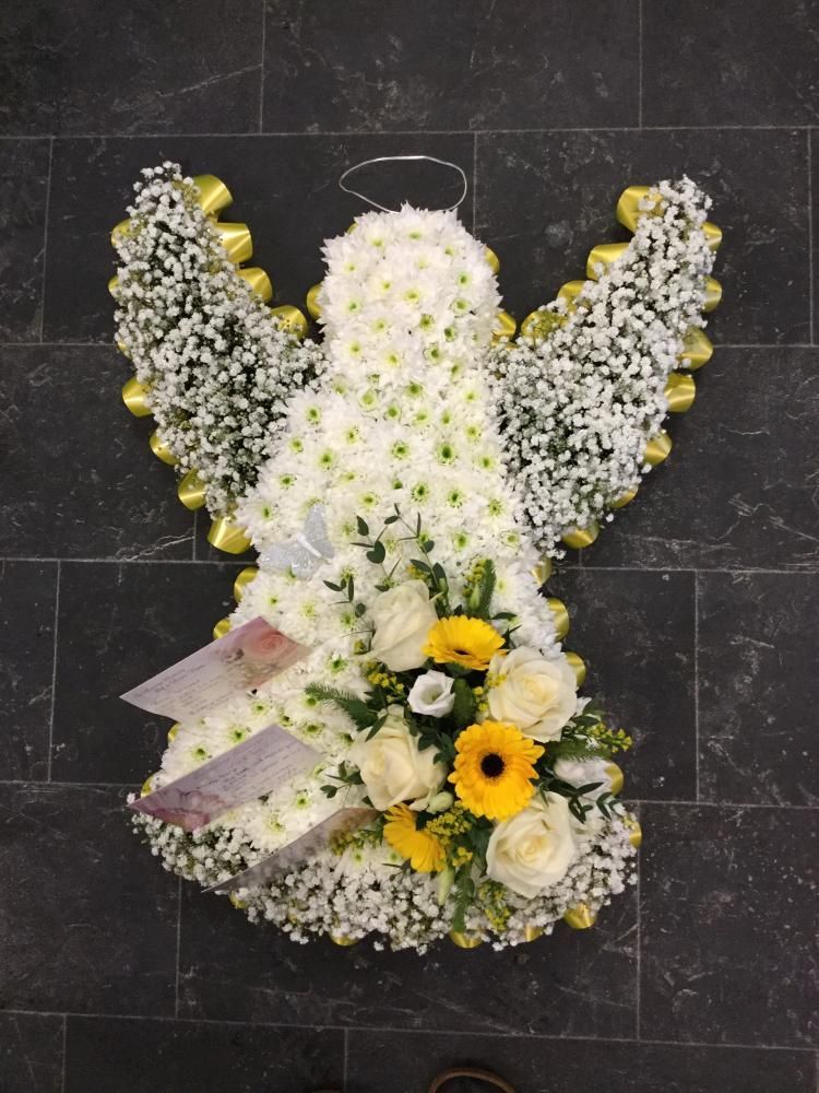 angel funeral flower Arrangement