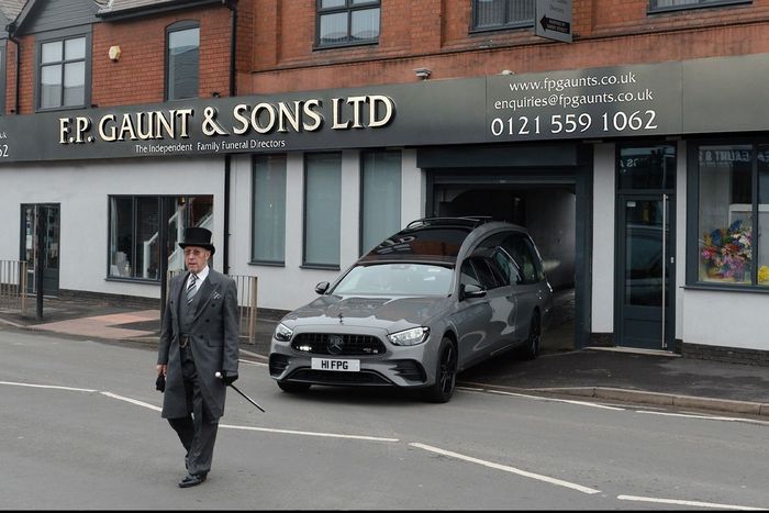 FP Gaunts & Sons Exterior shot