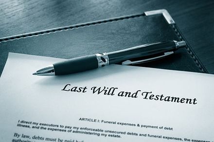 Will Attorney — Last Will and Testament Paper and Pen in Zanesville, OH