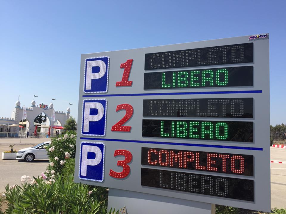 impianto per parcheggio